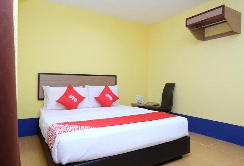 Hotel Oyo 89352 Golden Terminal Lodge