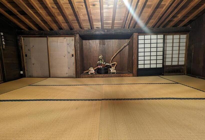 Bed and Breakfast むかしの暮らしを体験 古民家の宿 みのり家