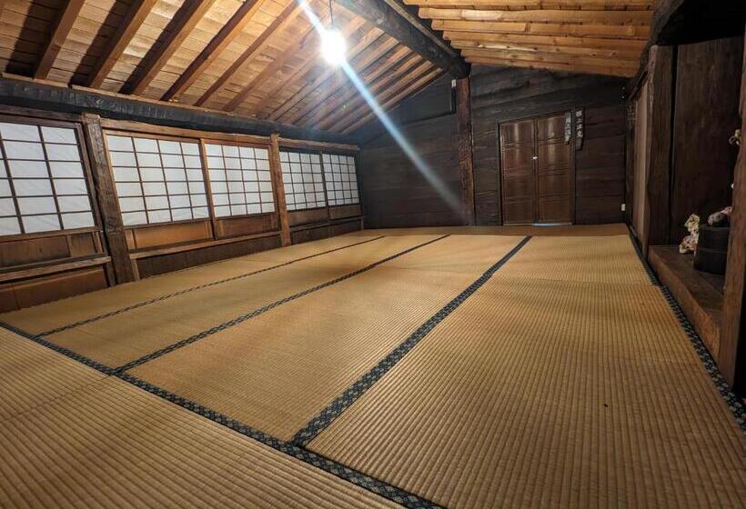 Bed and Breakfast むかしの暮らしを体験 古民家の宿 みのり家