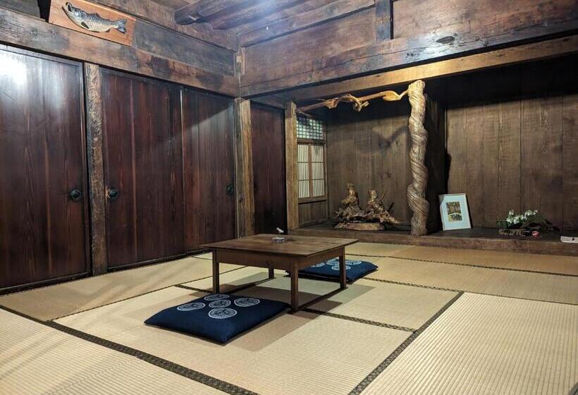 Bed and Breakfast むかしの暮らしを体験 古民家の宿 みのり家