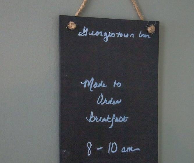 تختخواب و صبحانه Georgestown Inn