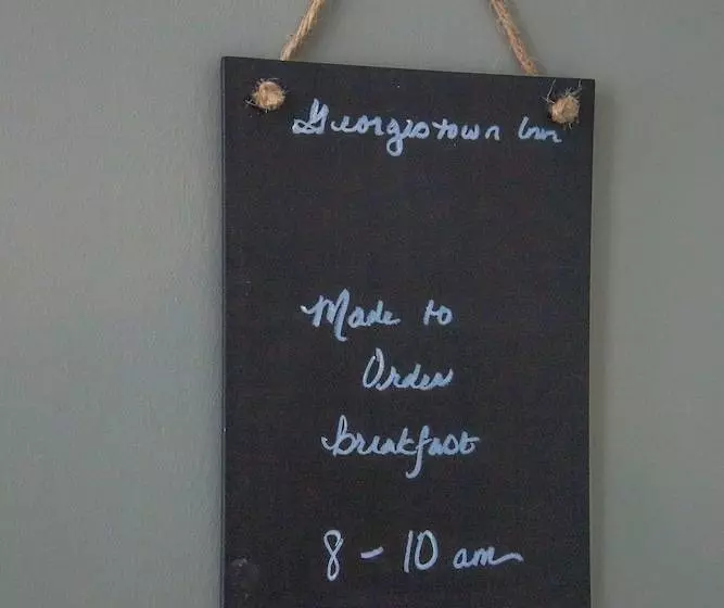 Aamiaismajoitus (B&B) Georgestown Inn