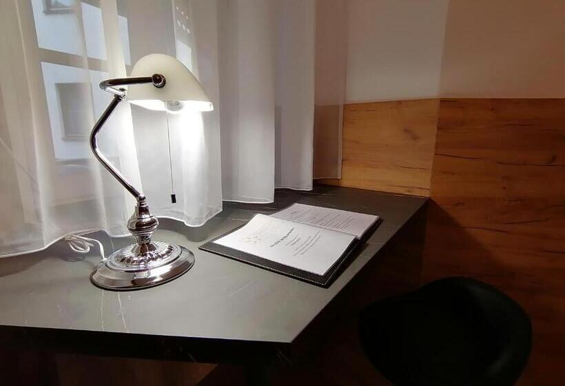 Golden Star Premium Apartments