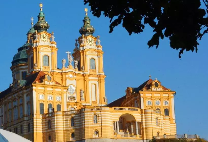 Golden Star  Premium Apartments