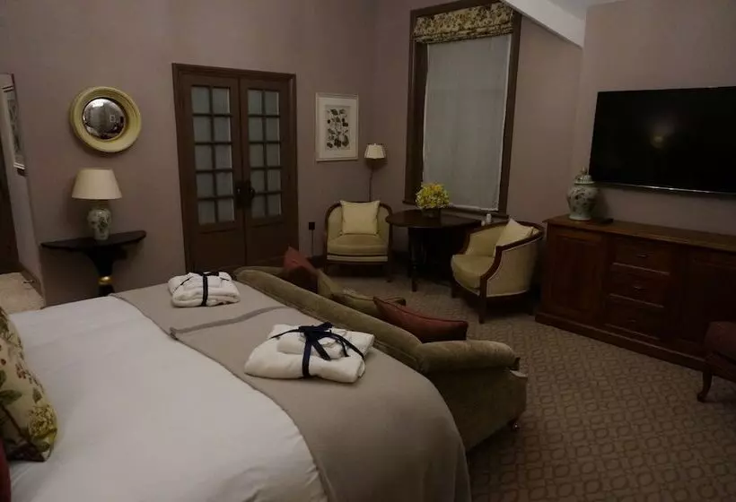 ホテル Clevedon Hall