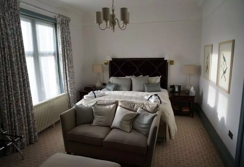 ホテル Clevedon Hall