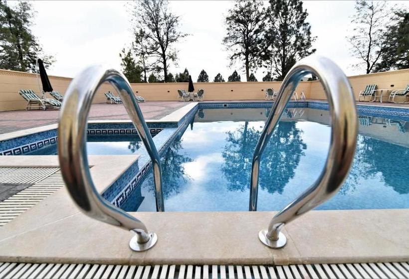 هتل Millennium  Islamabad