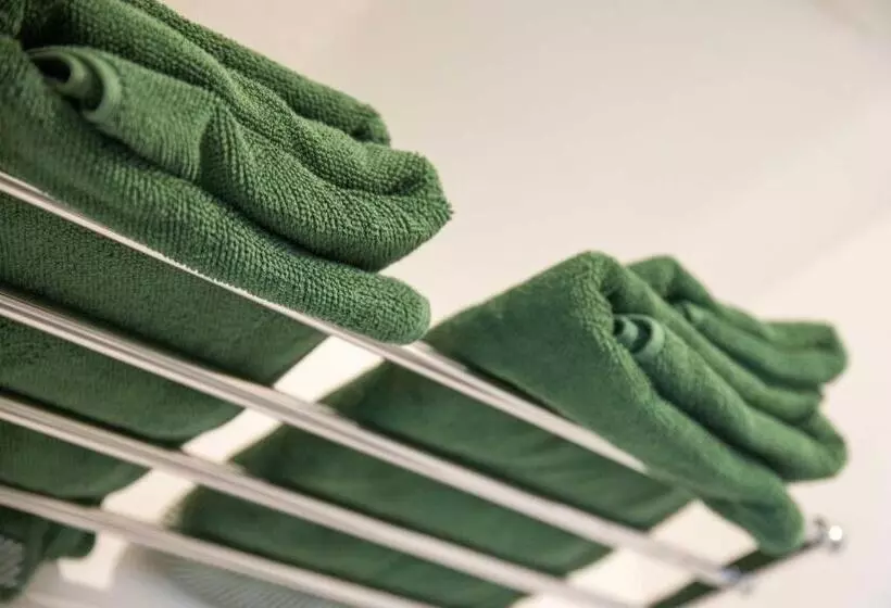 Hotelli Sali Homes   Gaestehaus Lamm Obersulm