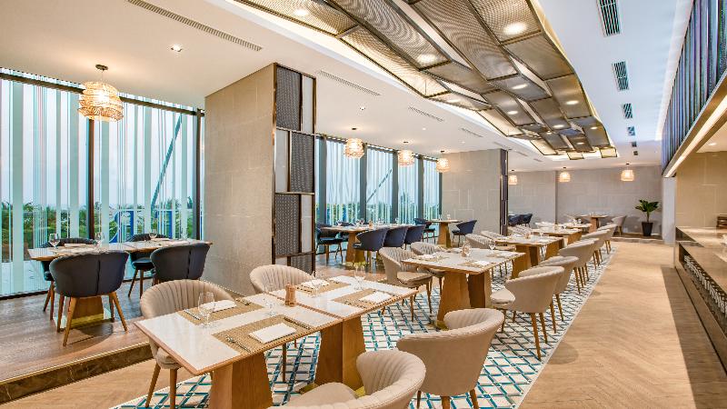 Sel De Mer Hotel & Suites