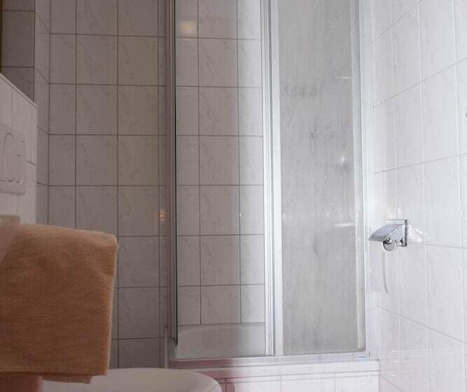 Albergue Gasthof Zur Alten Post Pension