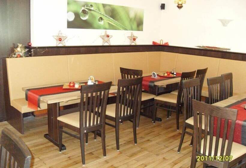 Albergue Gasthof Zur Alten Post Pension