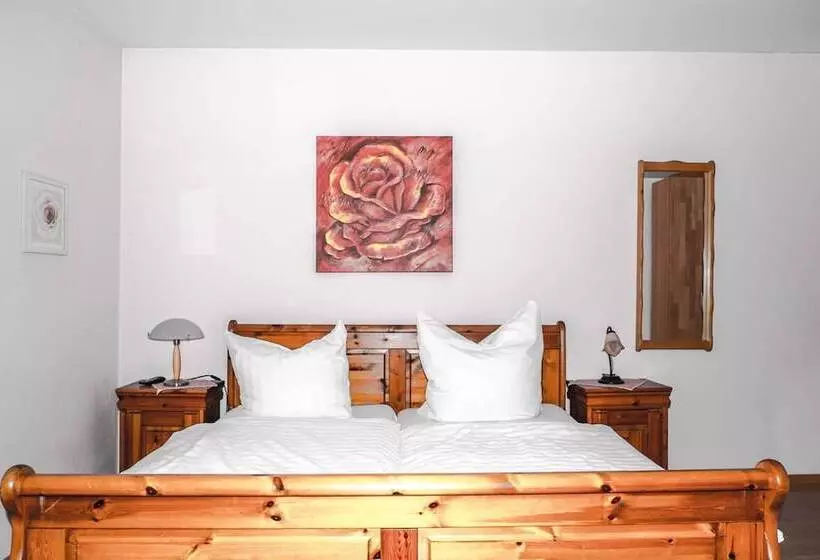 Retkeilymaja Gasthof Zur Alten Post Pension