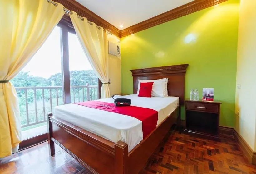 Aamiaismajoitus (B&B) Reddoorz Plus @ Starhomes Olivianville