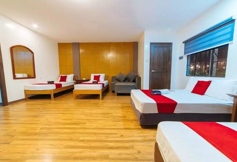 Aamiaismajoitus (B&B) Reddoorz Plus @ Starhomes Olivianville