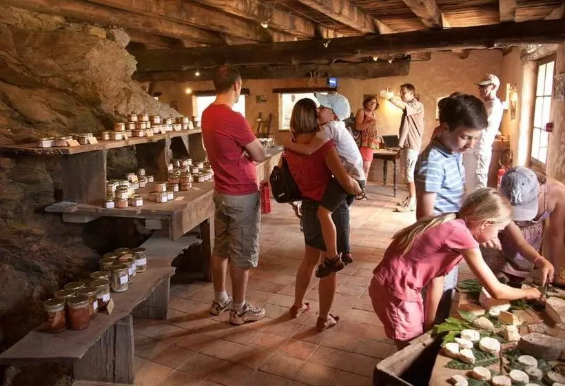 هتل La Ferme Des Cévennes