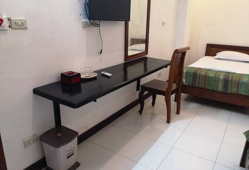 ホテル Taro Residence