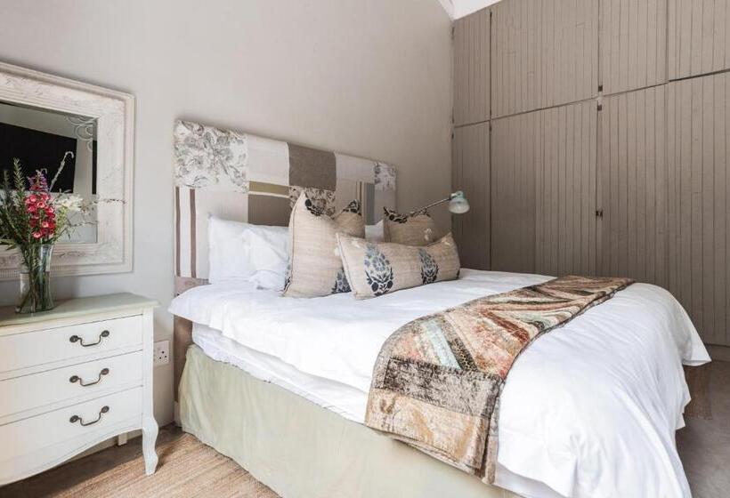 Pension Veranda House Boutique Accommodation