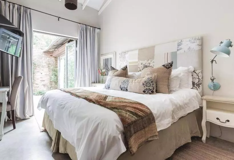 Majatalo Veranda House Boutique Accommodation