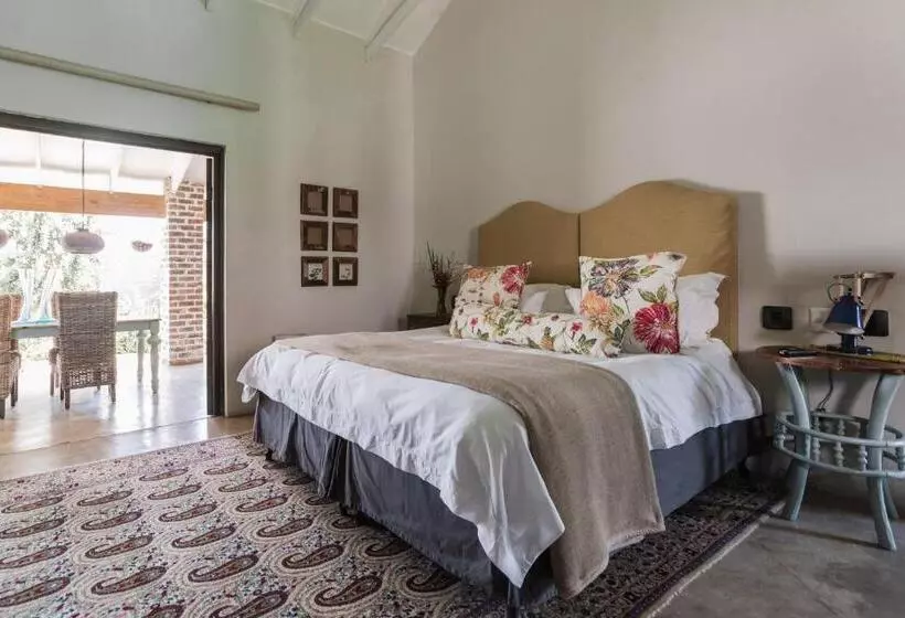 Majatalo Veranda House Boutique Accommodation