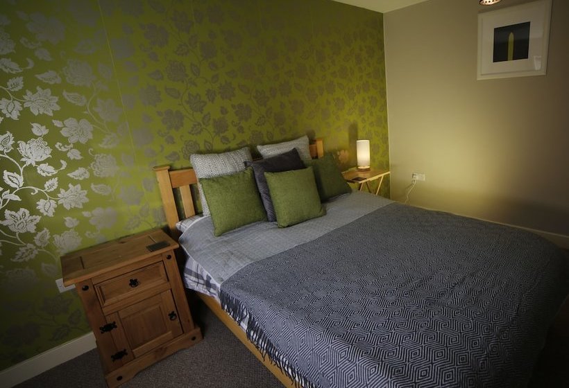 Cosy Dragon @tanglewood