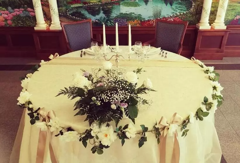 Hotelli Lido   Beach And Palace