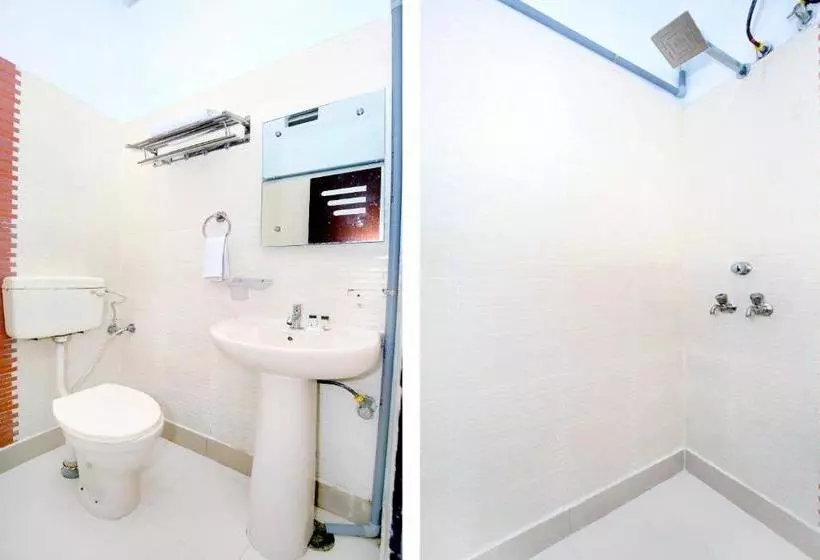 Hotelli Oyo 6785 Sunder Bus Stand