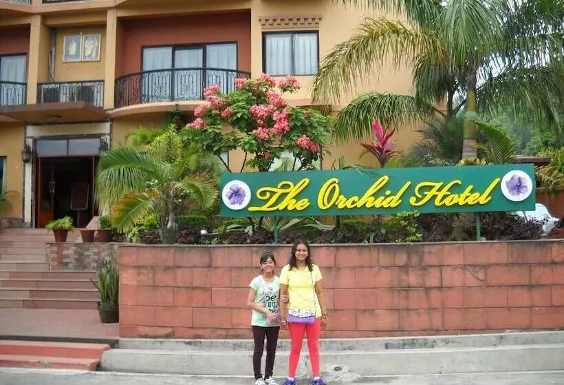 هتل The Royal Orchid
