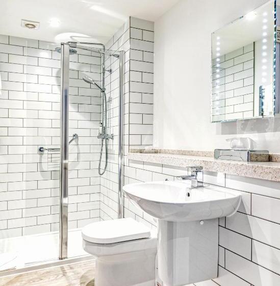 فندق The Wheatsheaf By Innkeeper S Collection