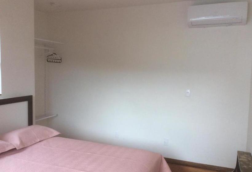 펜션 Hostel Beija Flôr