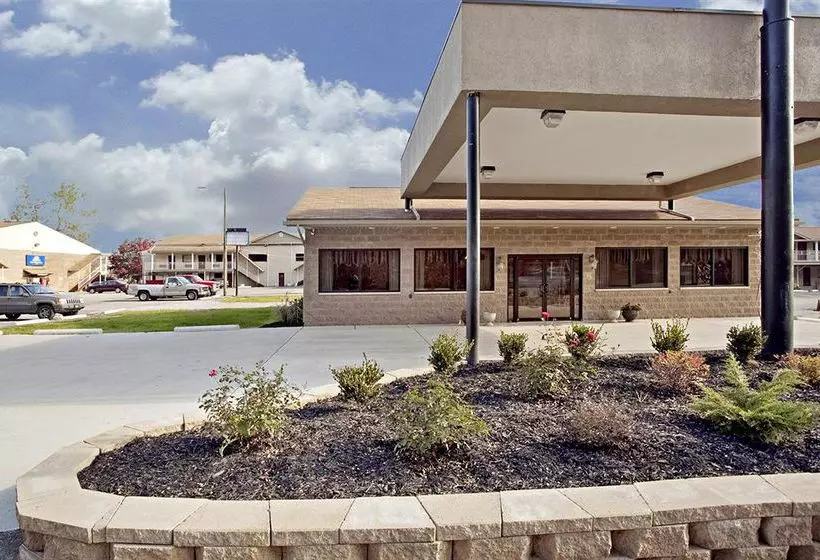 ホテル Americas Best Value Inn St. Albans