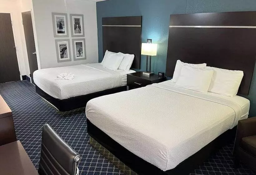 Отель Days Inn By Wyndham Dalhart