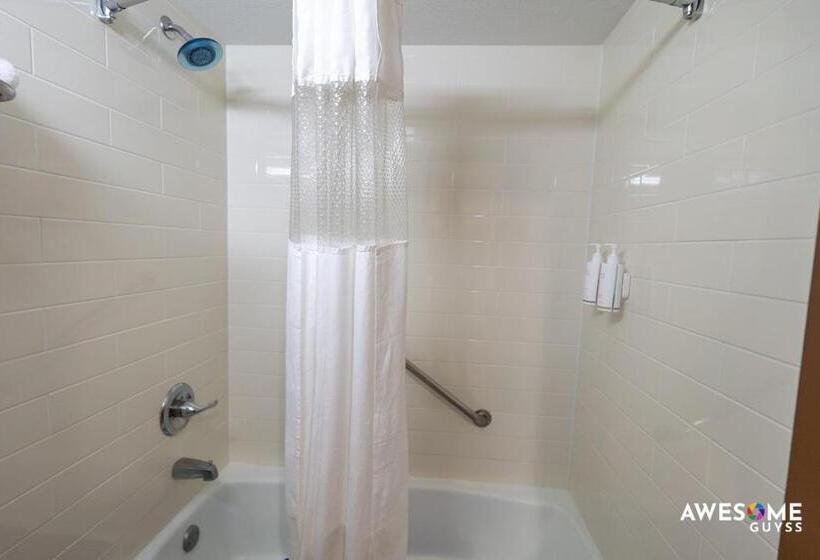 Отель Serenity Inn Sweetwater