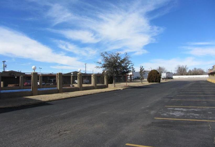 Hotel Days Inn By Wyndham Plainview