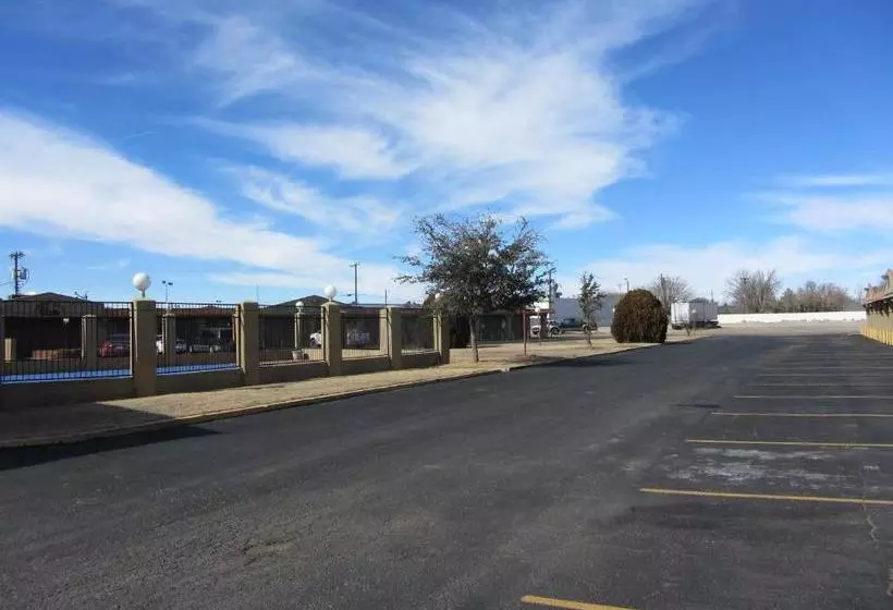 Hotel Days Inn By Wyndham Plainview