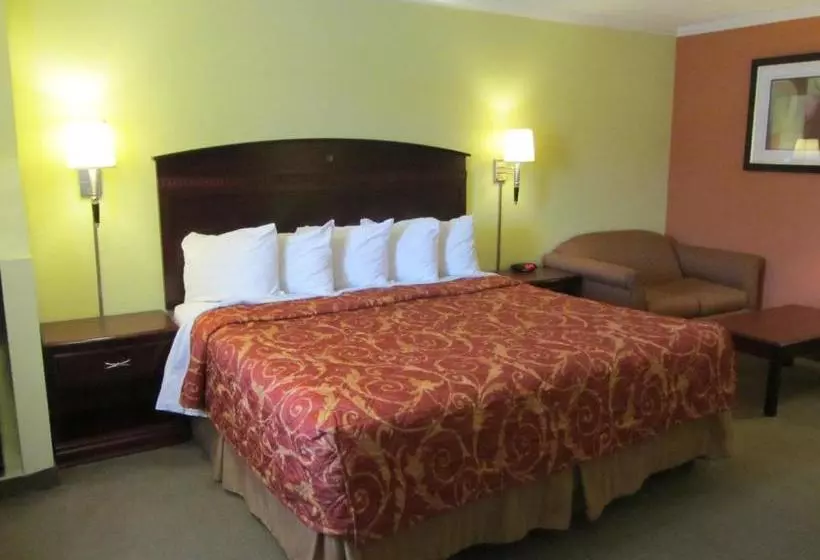 Hotel Days Inn By Wyndham Plainview