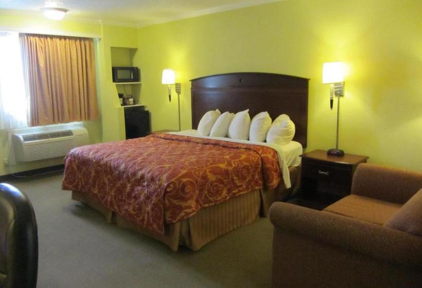 Hotel Days Inn By Wyndham Plainview