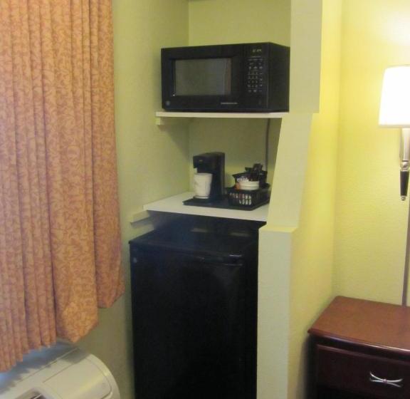 Hotel Days Inn By Wyndham Plainview