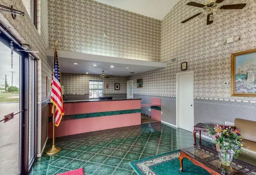 호텔 Econo Lodge Falfurrias Hwy 281