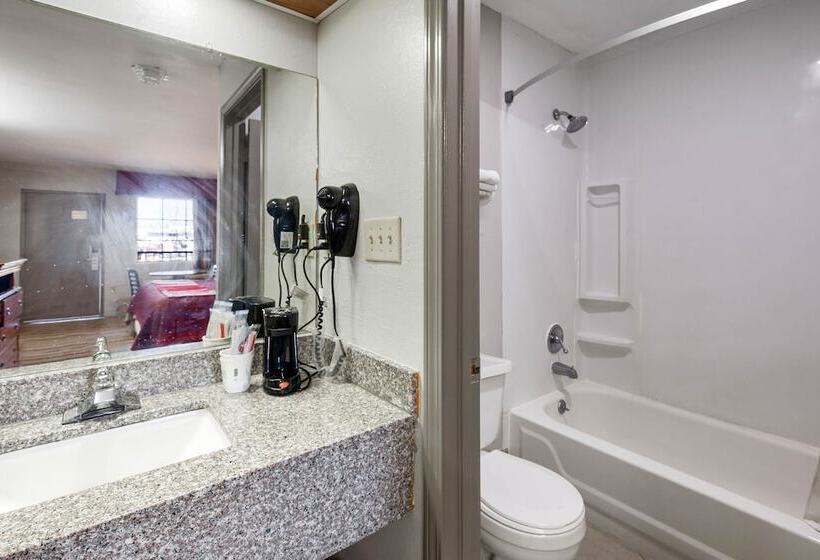 호텔 O Columbia Downtown Near I 65