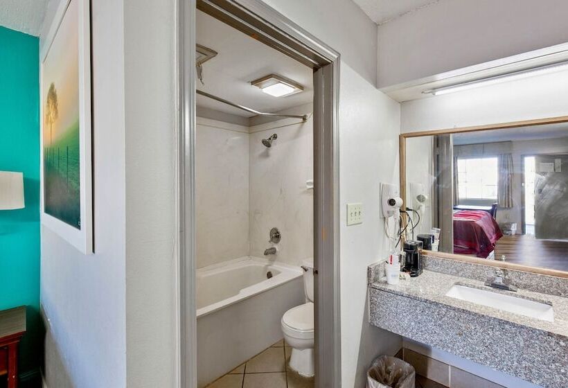 호텔 O Columbia Downtown Near I 65