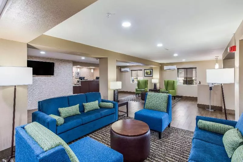 فندق Comfort Inn