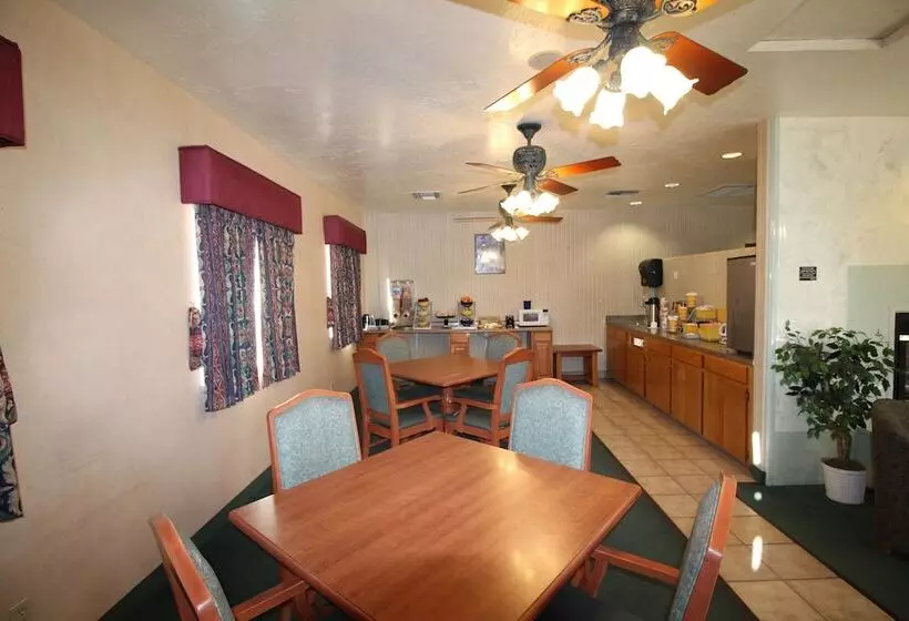 ホテル Days Inn By Wyndham Safford, Az