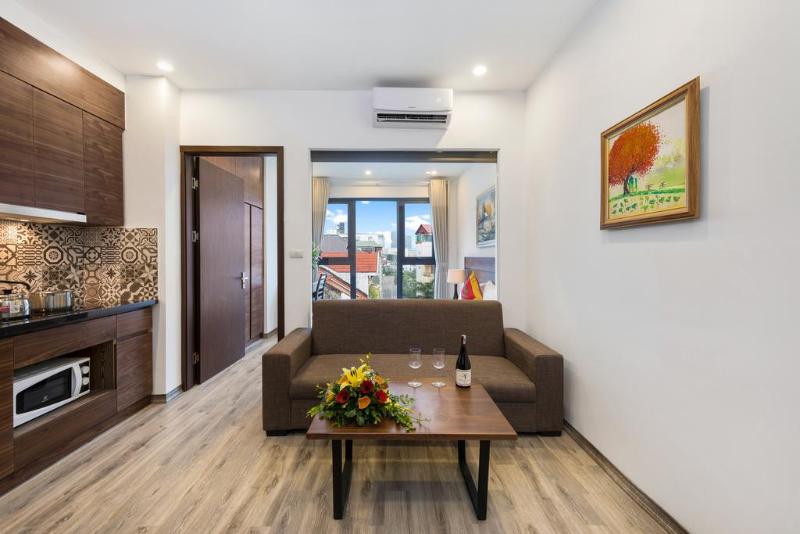 Granda West Lake Apartment