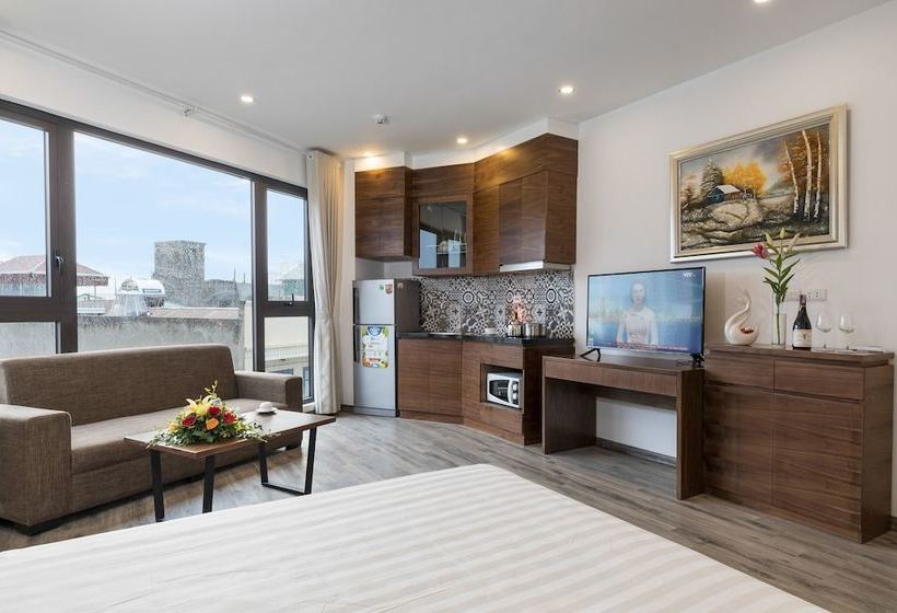 Granda West Lake Apartment