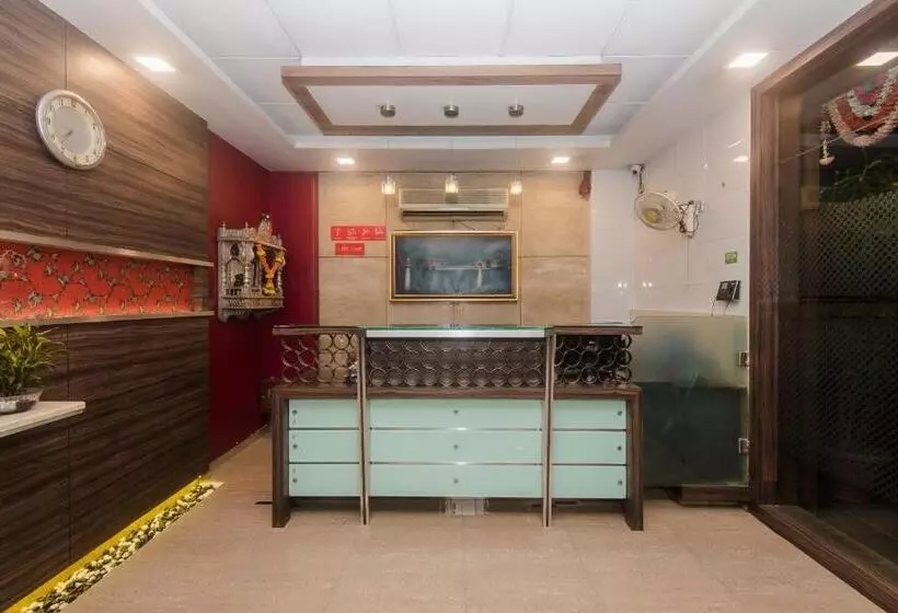 Super Hotel O Solitaire