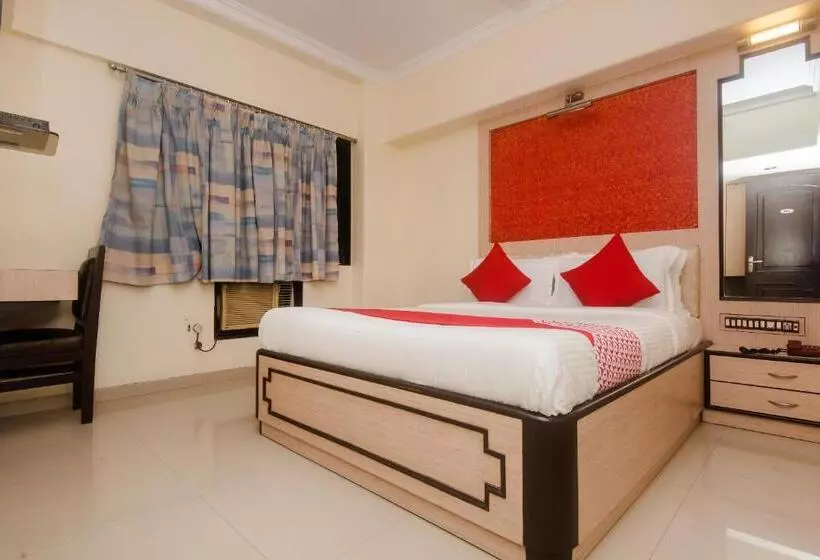 Super Hotel O Solitaire
