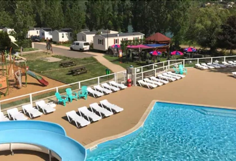 ホテル Siblu Condrieu