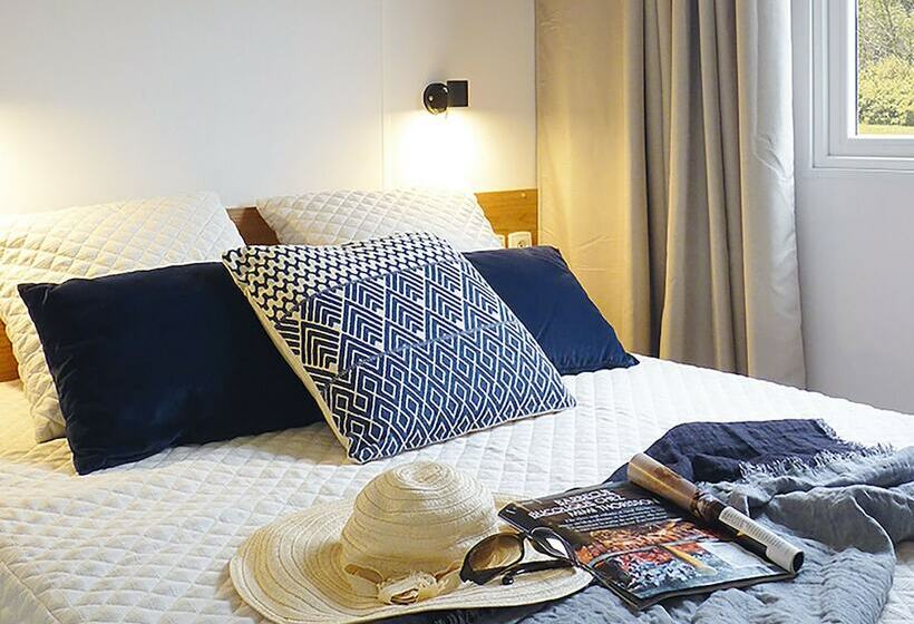 ホテル Siblu Condrieu