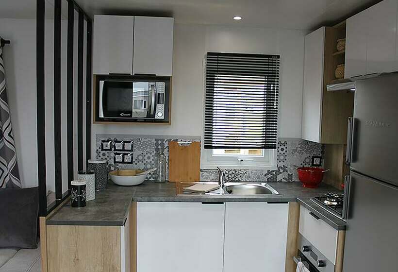 ホテル Siblu Condrieu