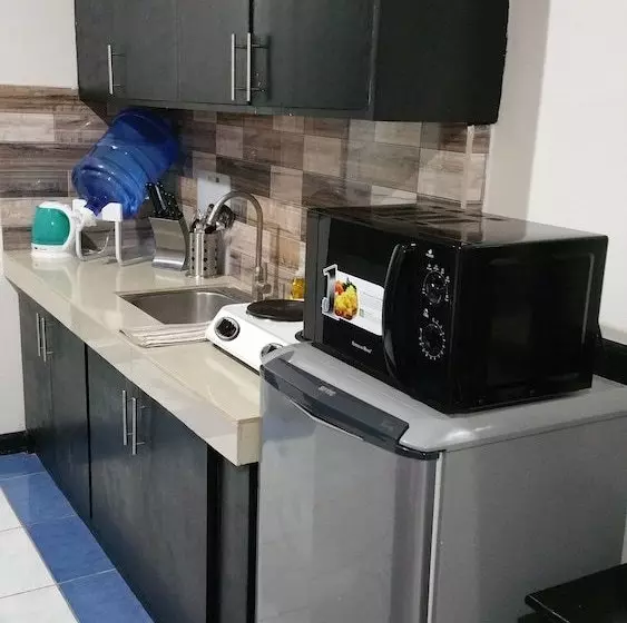 Luxury Suites E